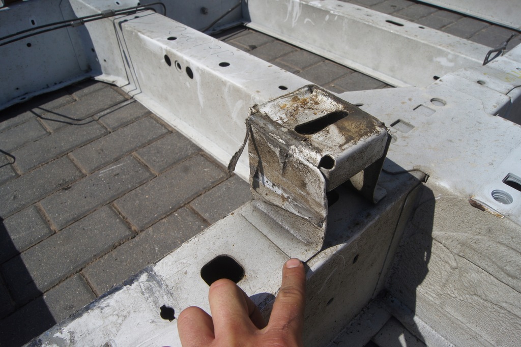 фото №5, Рама лонжерон задня renault master iii 10-19 297cm