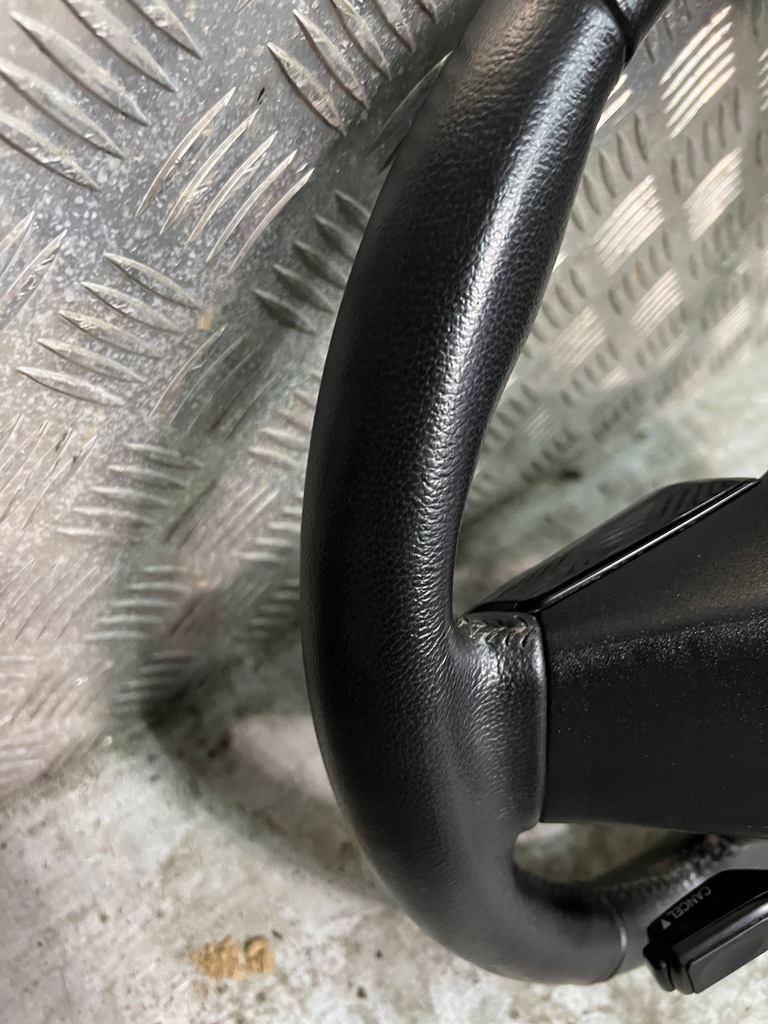 фото №10, Toyota aygo ii 2 воздуховод кожа мультифункция org