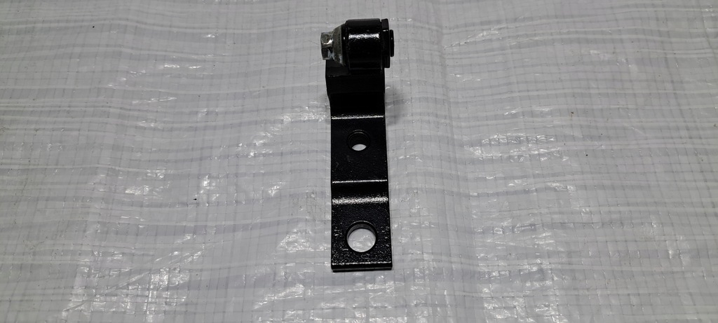 фото №1, Volvo v60 ii s60 iii петля нижний дверь левый перед 31457958