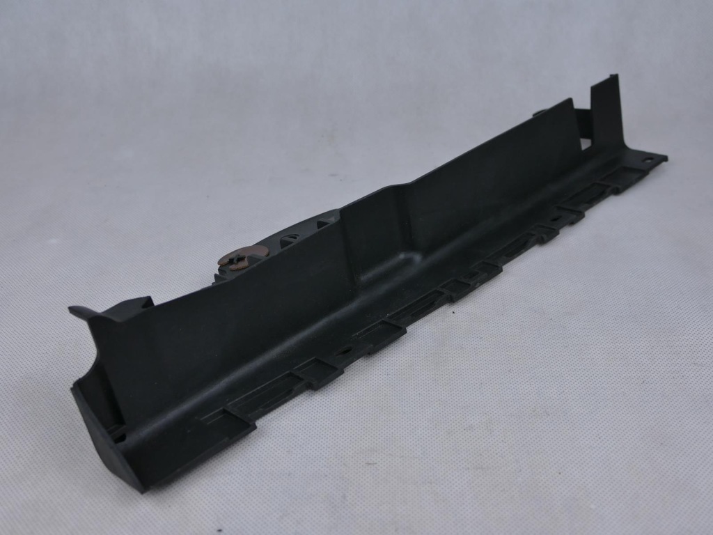 фото №1, Mercedes slk r171 захист кронштейн підголівник правий