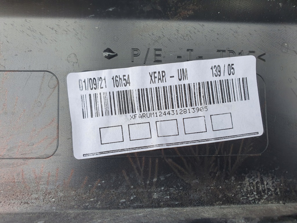 Бампер задня задній renault kangoo mercedes citan ii w420 rok 21- Ціна