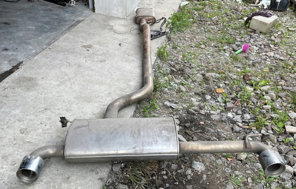 фото №1, Bmw f40 2.0d гаситель выхлоп катализатор