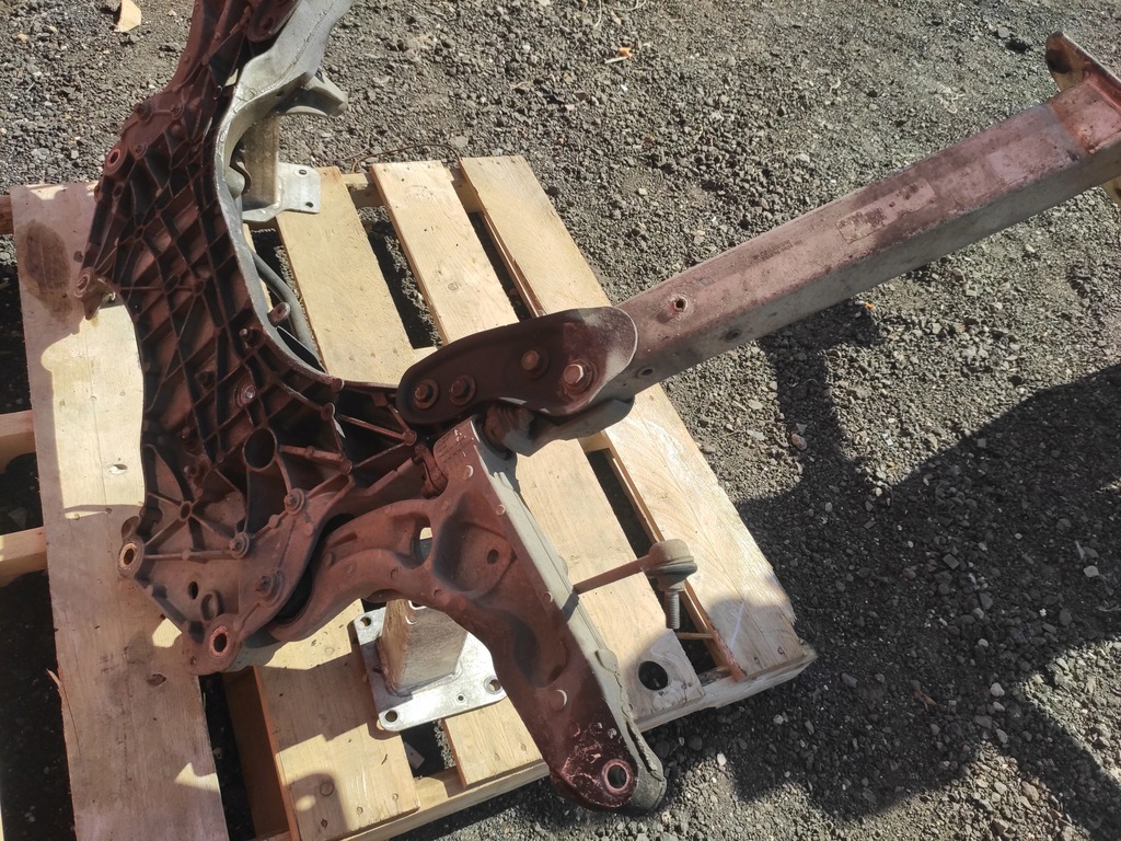 фото №13, Jeep cherokee kl 2.0crd подрамник перед подрамник балка рычаг подвеска передние