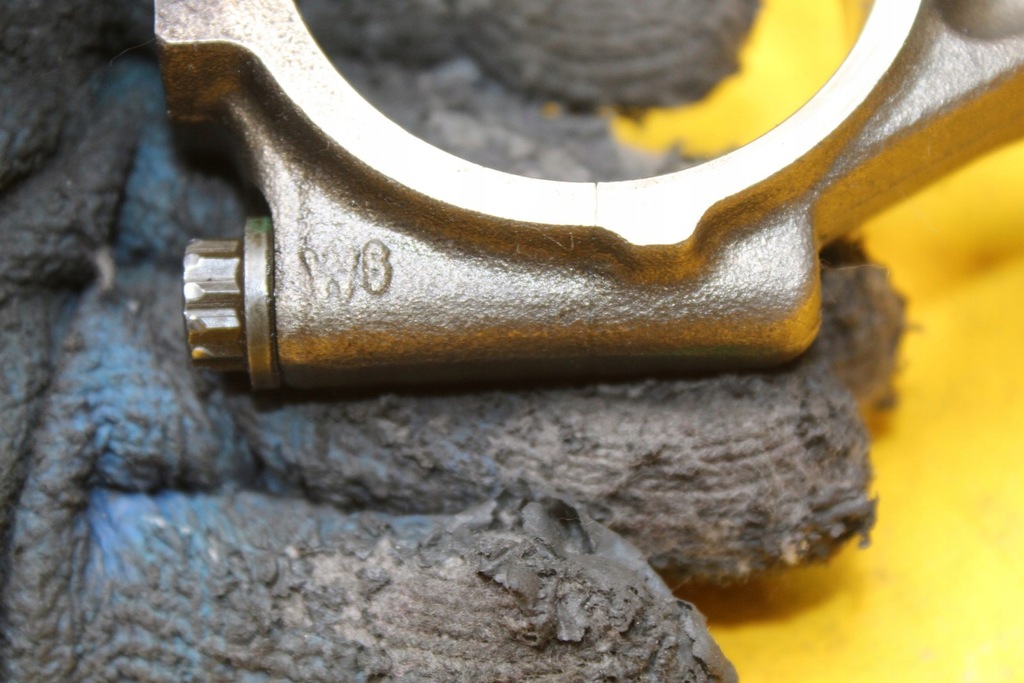 фото №9, Поршень шатун шату́н golf v a3 8p 1.9 tdi 038g