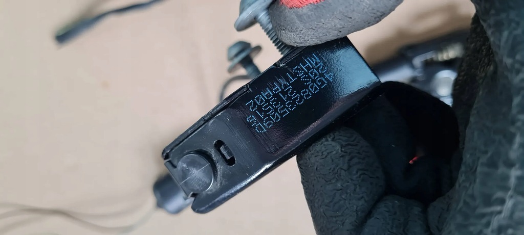 фото №8, S6 c7 4g lift замок капот поперечина перед 4g0823509d s7 4g a7