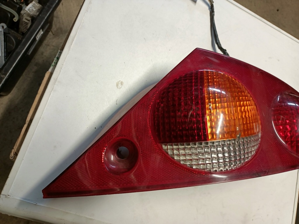 фото №2, Лампа правый задняя ford cougar