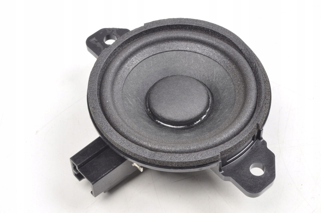 Купить Volvo xc90 динамик среднечастотный harman kardon 31489254