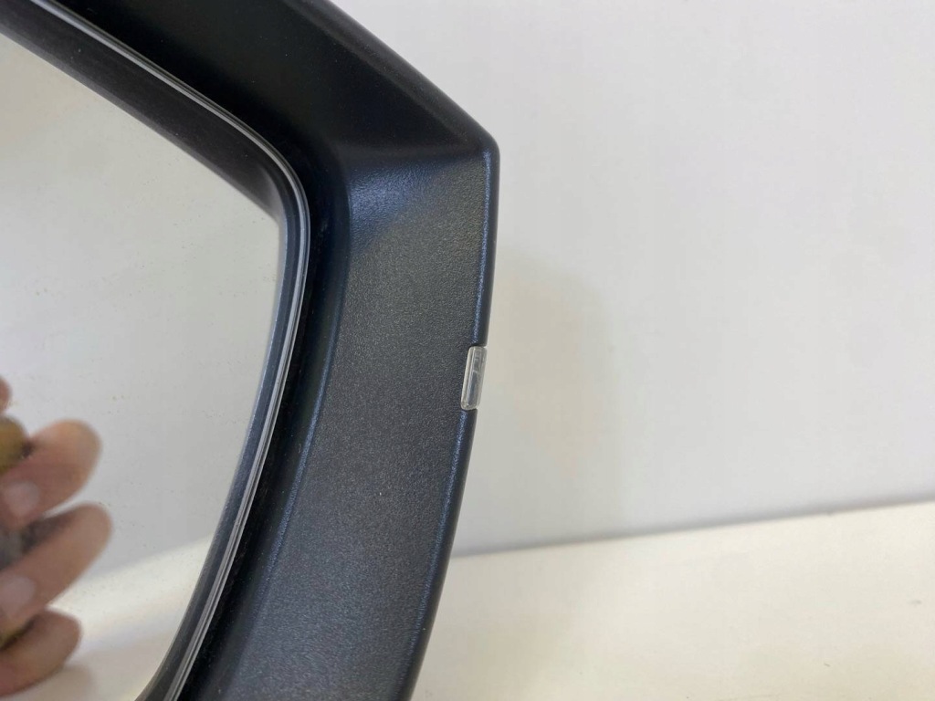 Купить Зеркало наружное правая сторона skoda scala 2020 654857934