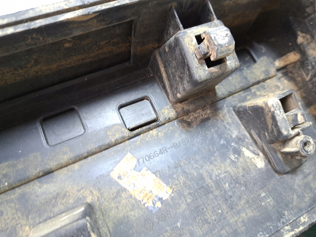 фото №3, Renault clio iv молдинг дверь задняя правая 828770325r