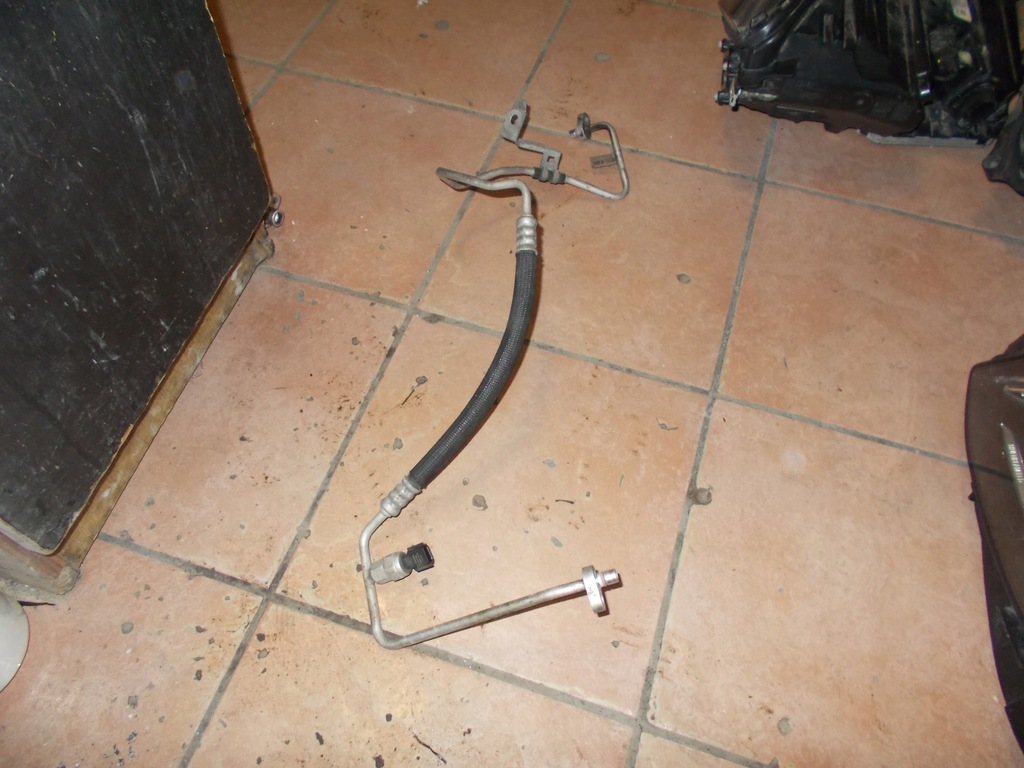 фото №1, Renault kadjar шланг кондиционера 924403975r