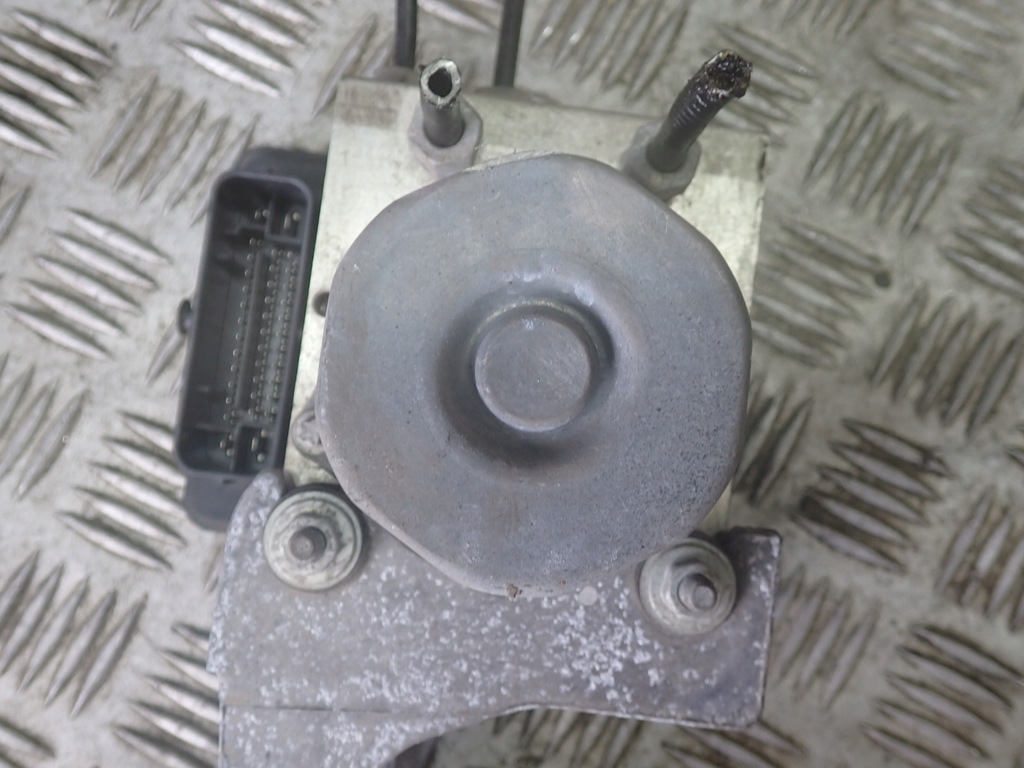 фото №7, Насос abs chevrolet corvette c7 2014-