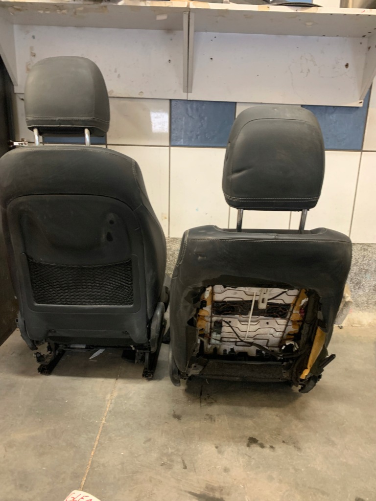 Mercedes gle 167 салон сидіння перед лівий правий комплект європа w1. Оригінал