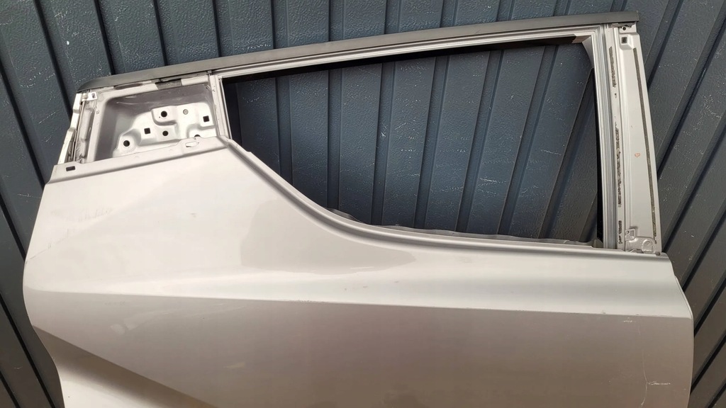 фото №7, Toyota chr c-hr 16- дверь задняя задние правое fv