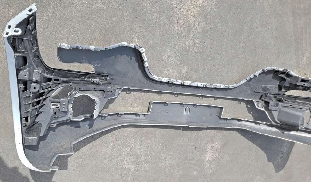 фото №10, Бампер перед передній renault talisman 2015-22