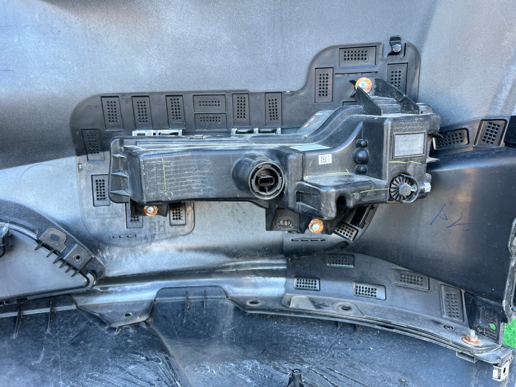 фото №10, Tesla y lift 2020- bez pdc бампер перед led