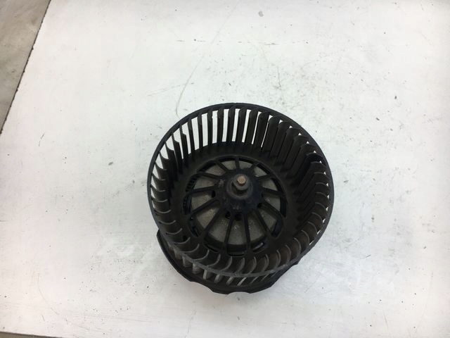 фото №5, Volvo v50 вентилятор повітродувка обдув eu