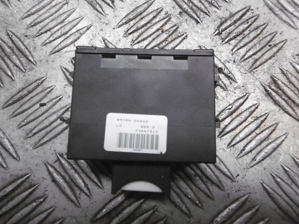 фото №1, Модуль иммобилайзер toyota avensis t25 89780-05040