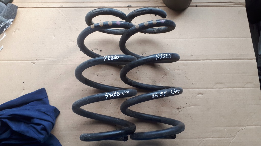 фото №1, S4 b8 lift пружина пружини перед 3.0 tfsi s5