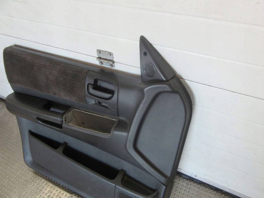 фото №15, Dodge durango i 2001 обшивка защита обивка дверь