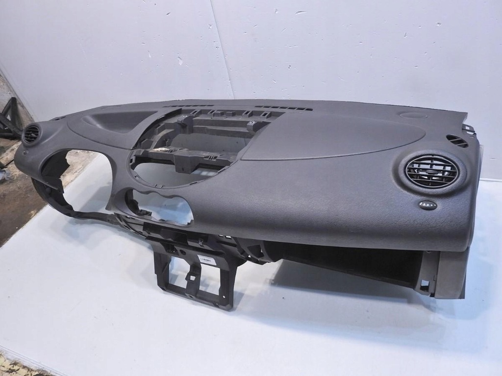 фото №7, Приборная панель приборная консоль renault twingo ii 8200536579 8200668107