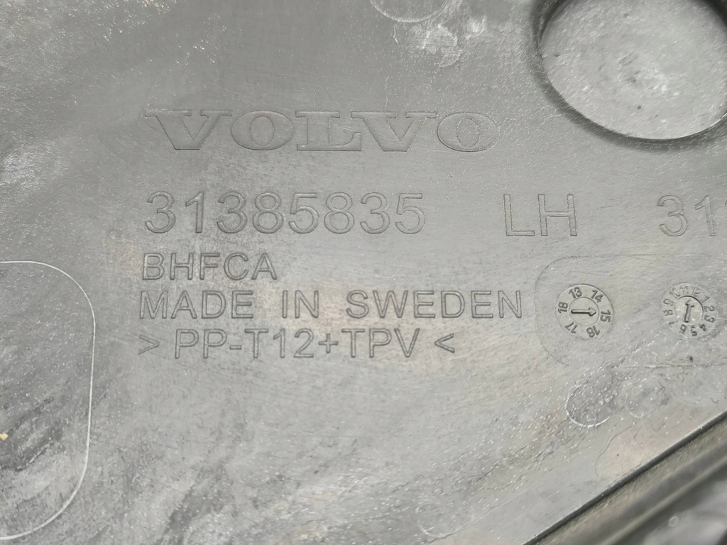 фото №11, Volvo xc90 2016 жабо передні