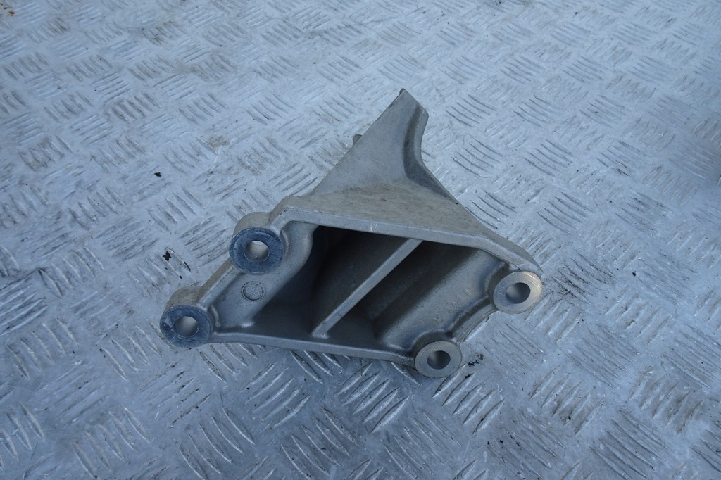 фото №14, Nissan leaf ii опора подушка кронштейн кронштейн 17-