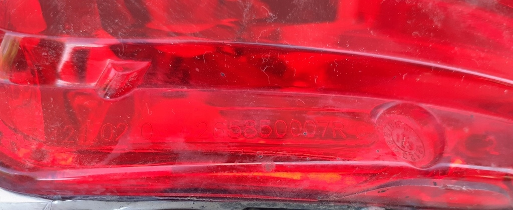 фото №4, Лампа бампера левый задняя задняя europa 265850007r renault captur i 13 r.