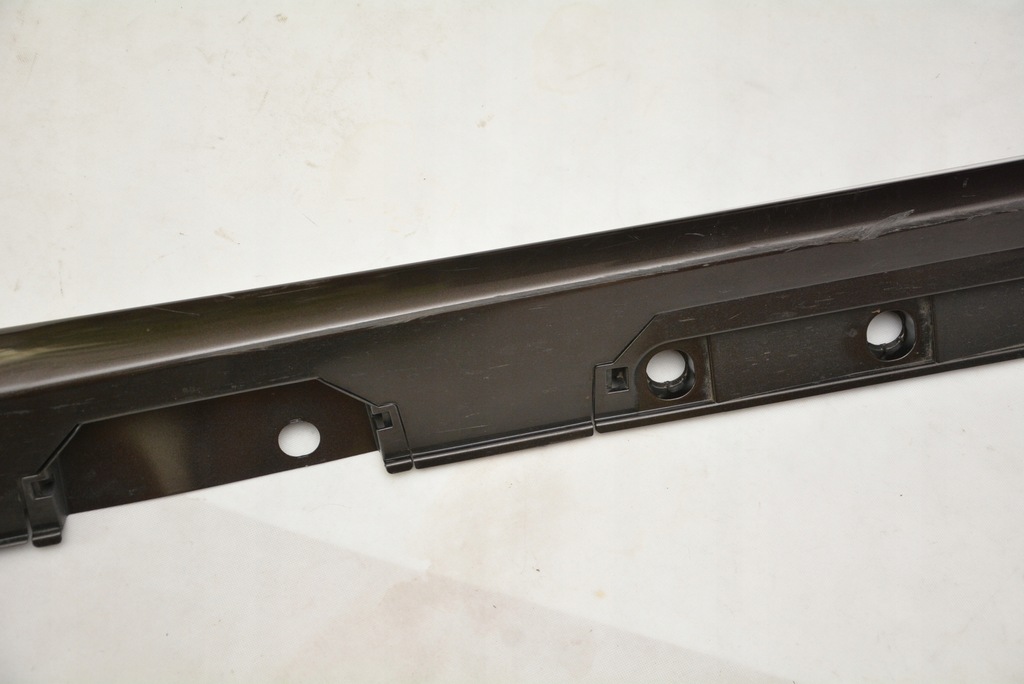 фото №5, Молдинг порог порог rh toyota camry viii