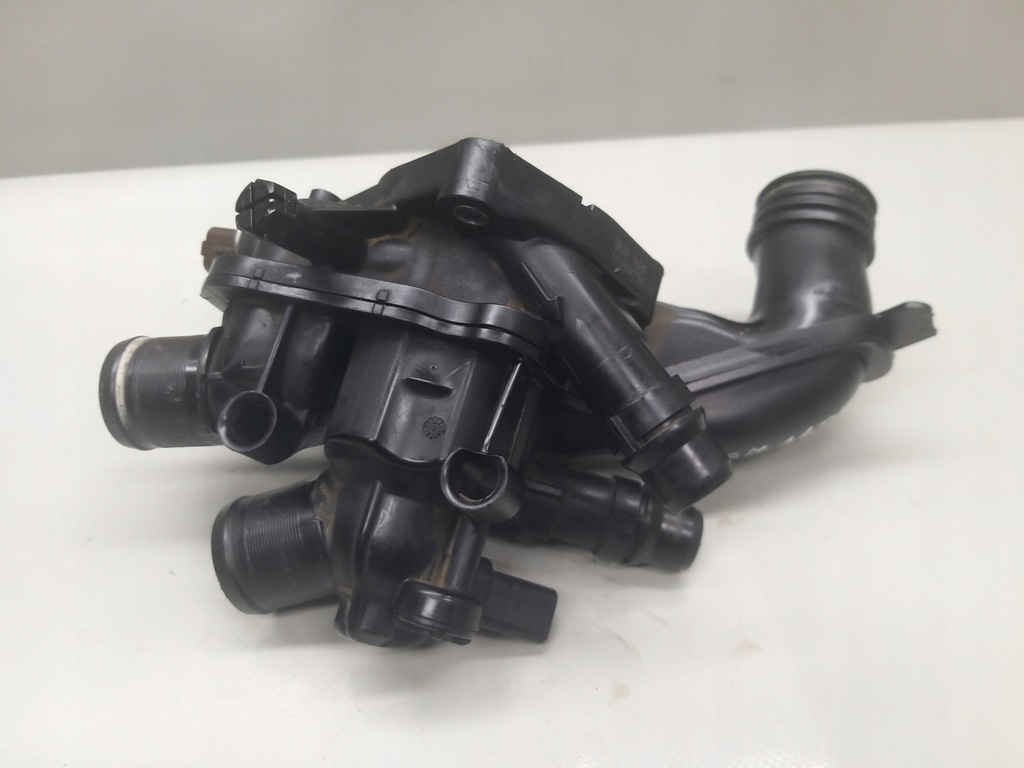 фото №9, Корпус термостата 1.6 thp 225km 5g06 citroen ds7 3008 508 9808647180