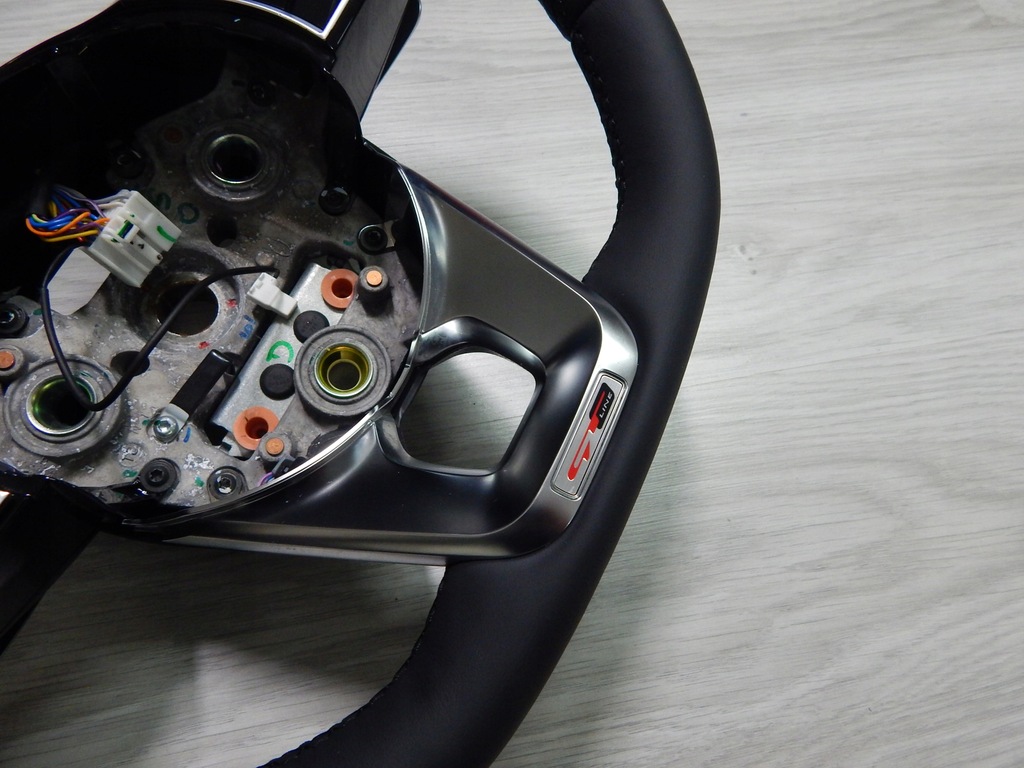 фото №8, Kia ceed iii gt line - воздуховод nowa кожа подогрев с подогревом лепестки переключения