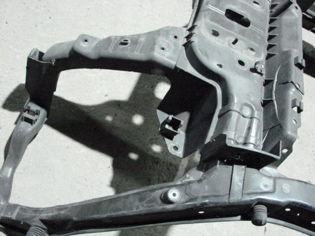 фото №5, Pas carens iii 2.0 crdi 64101-1d000