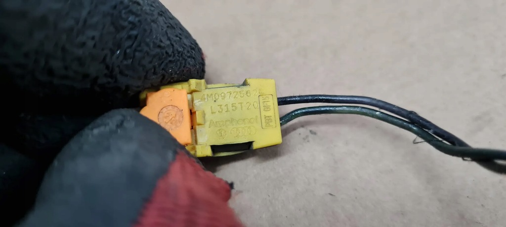 фото №5, S5 8w lift s4 штекер колодка подушка безпеки 4m0972562c a4 b9 8w s4 q5 q3