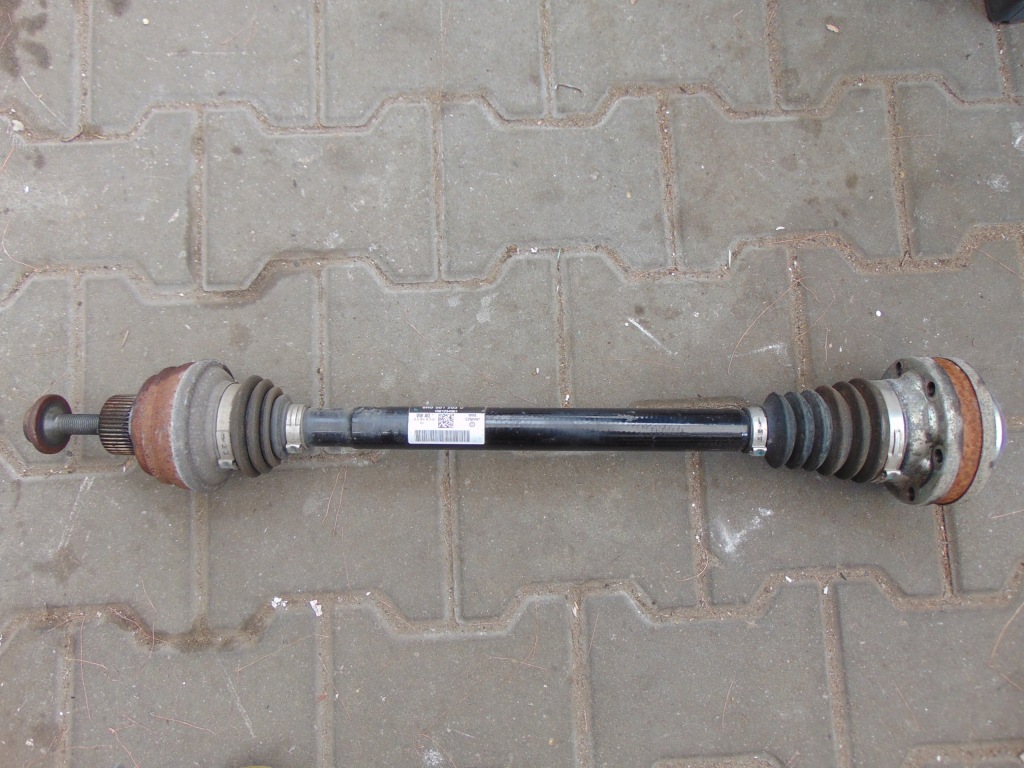 Купити Привідний вал audi q5 a8 a7 8r0501203d