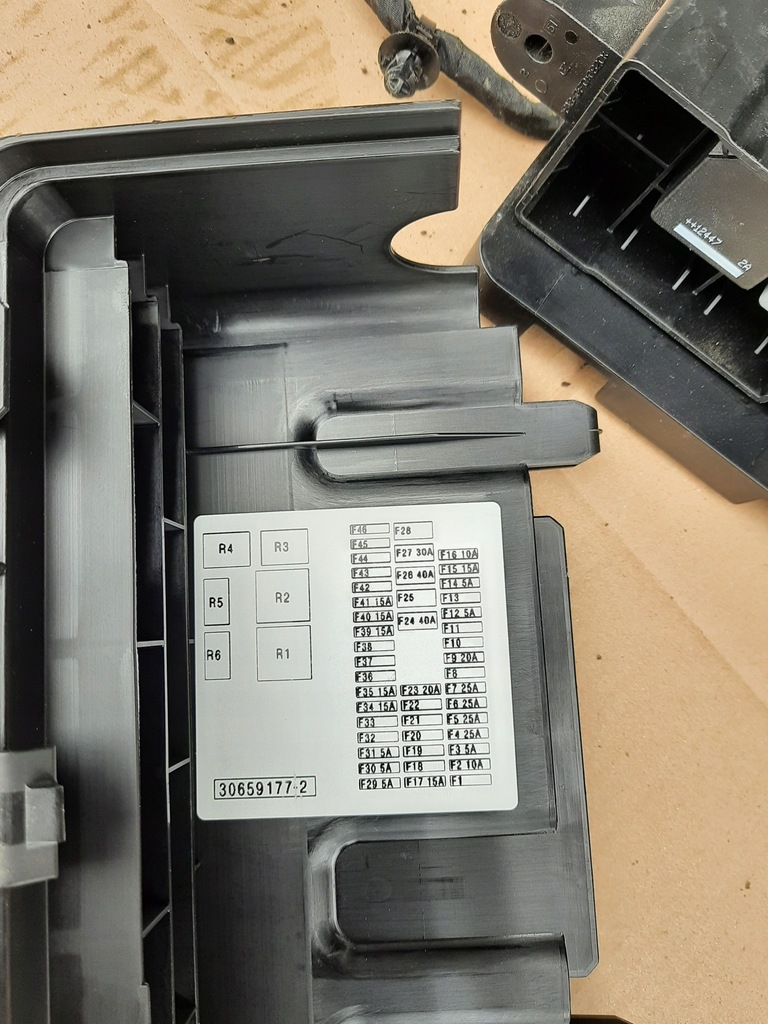 фото №13, Volvo v40 ii d3 2.0d жгут электропроводка салона