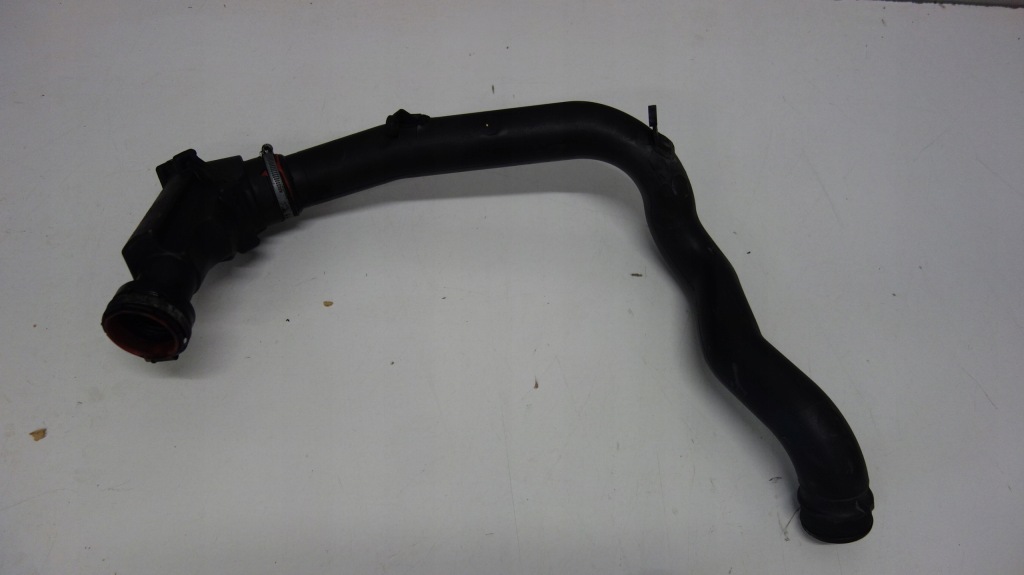 Volvo труба інтеркулер 30794888 Ціна