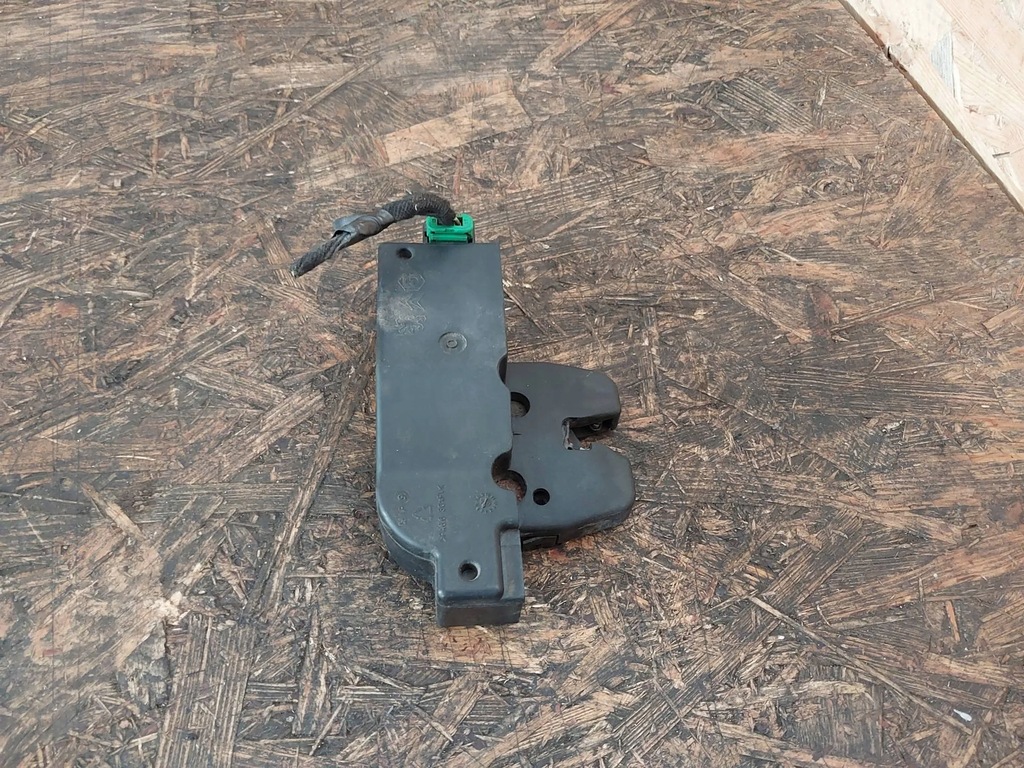 фото №7, Замок кришки багажника peugeot 407 sw 9652301980