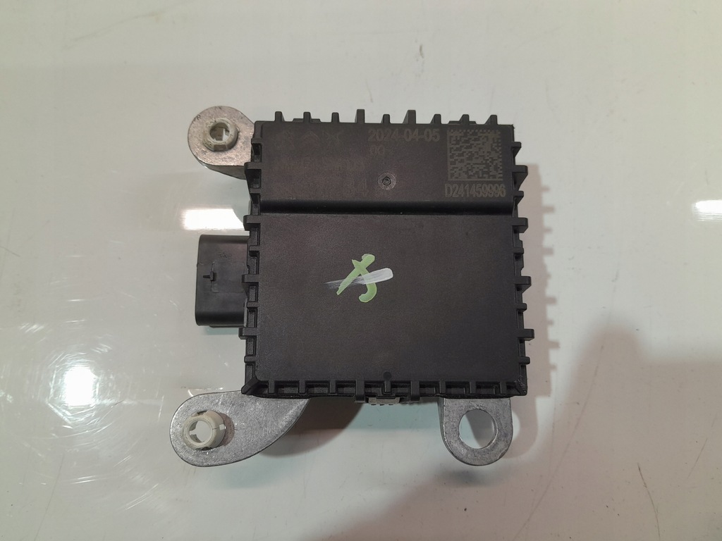 фото №1, Peugeot 2008 ii радар датчик distronic 9855778480