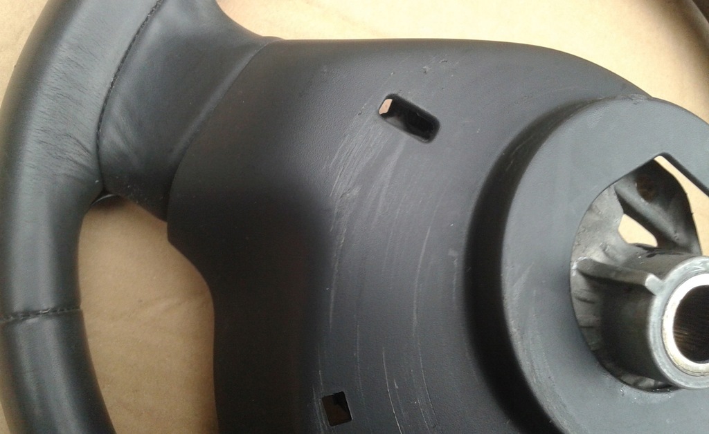 фото №15, Воздуховод карбон renault captur 1 i 13-19 484003722r