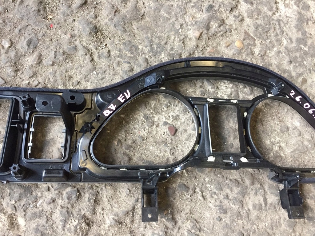 фото №12, Audi q7 4l рамка корпус спидометра 4l18577115l