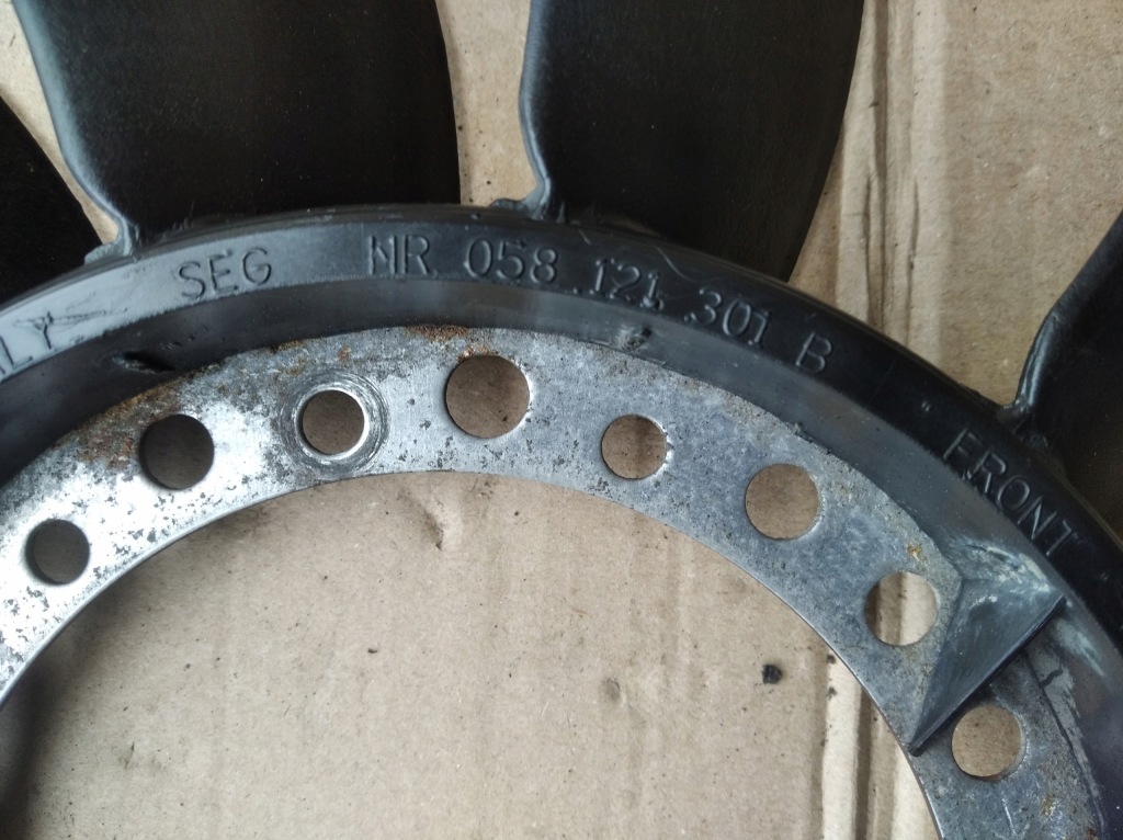 Вентилятор vw passat b5 fl audi a4 b5 1,9 tdi 058121301b в Украине