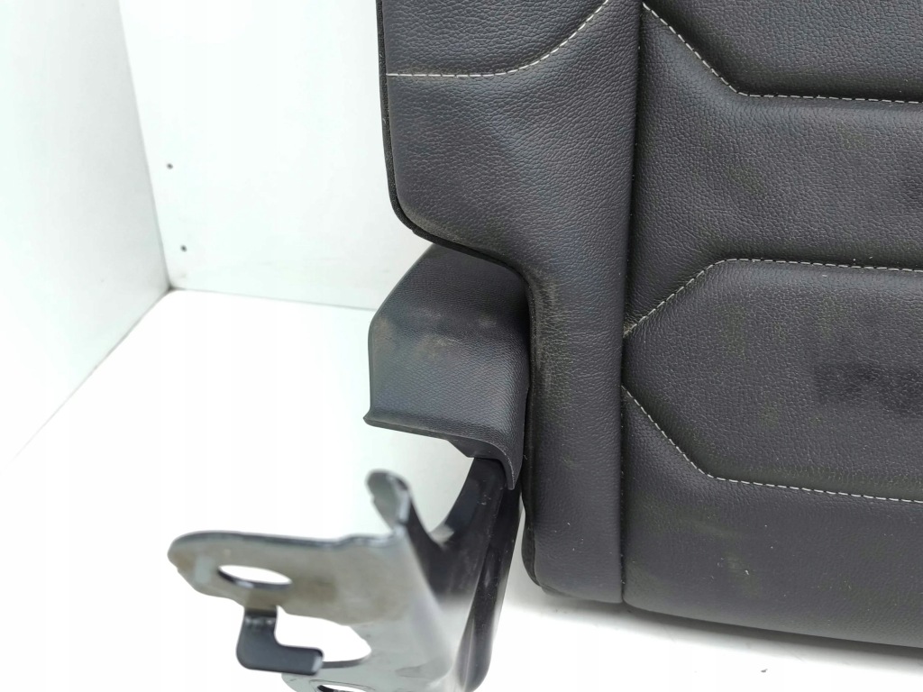 Citroen c4 3 e-c4 2021 задні сидіння Ціна