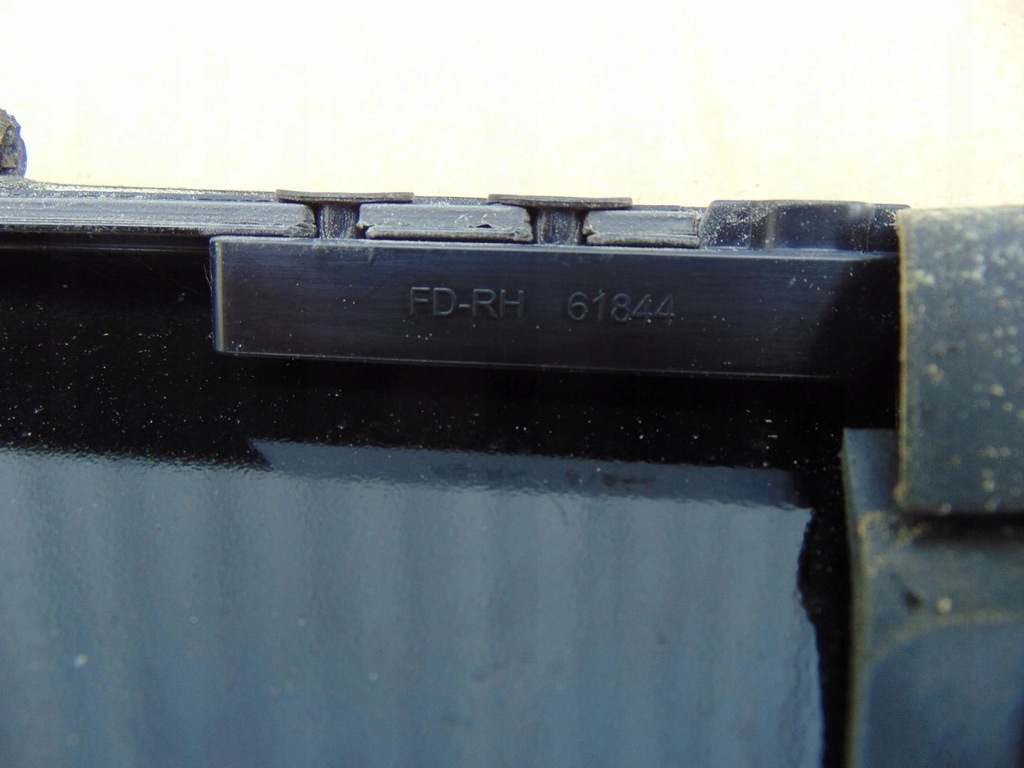 фото №7, Молдинг верхний дверь правый перед opel ampera 1 2011-