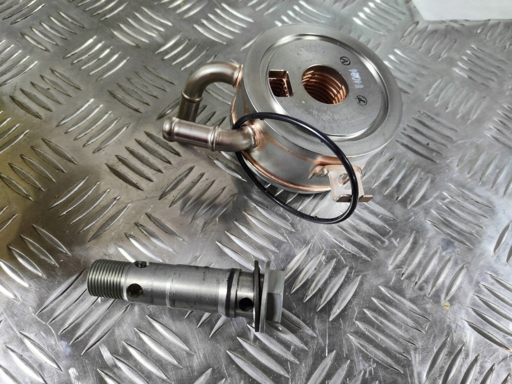 Купити Lexus rcf rc-f 5.0 gsf радіатор радіатор оливи lexus