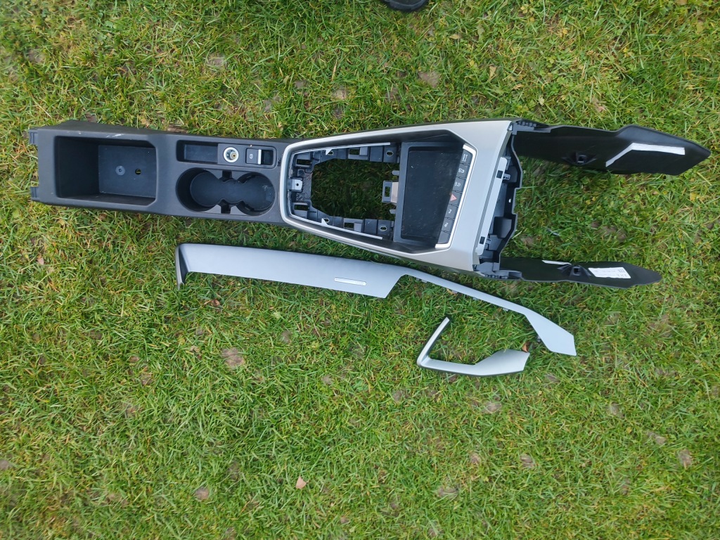 фото №1, Туннель средний накладки декор audi a3 8y