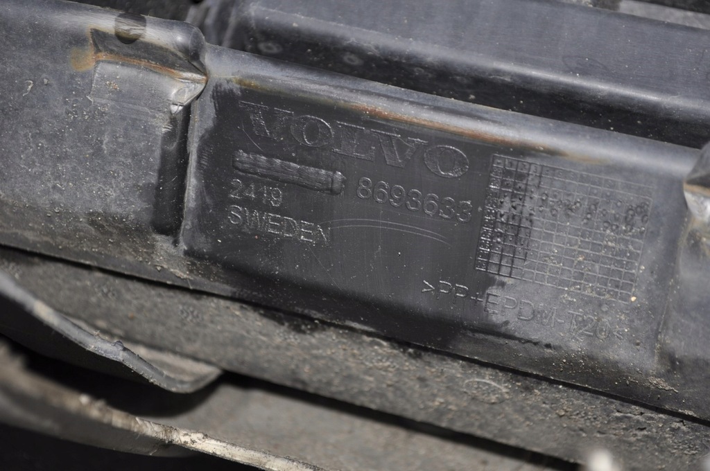 фото №14, Volvo xc70 бампер задня задній pdc 8693633