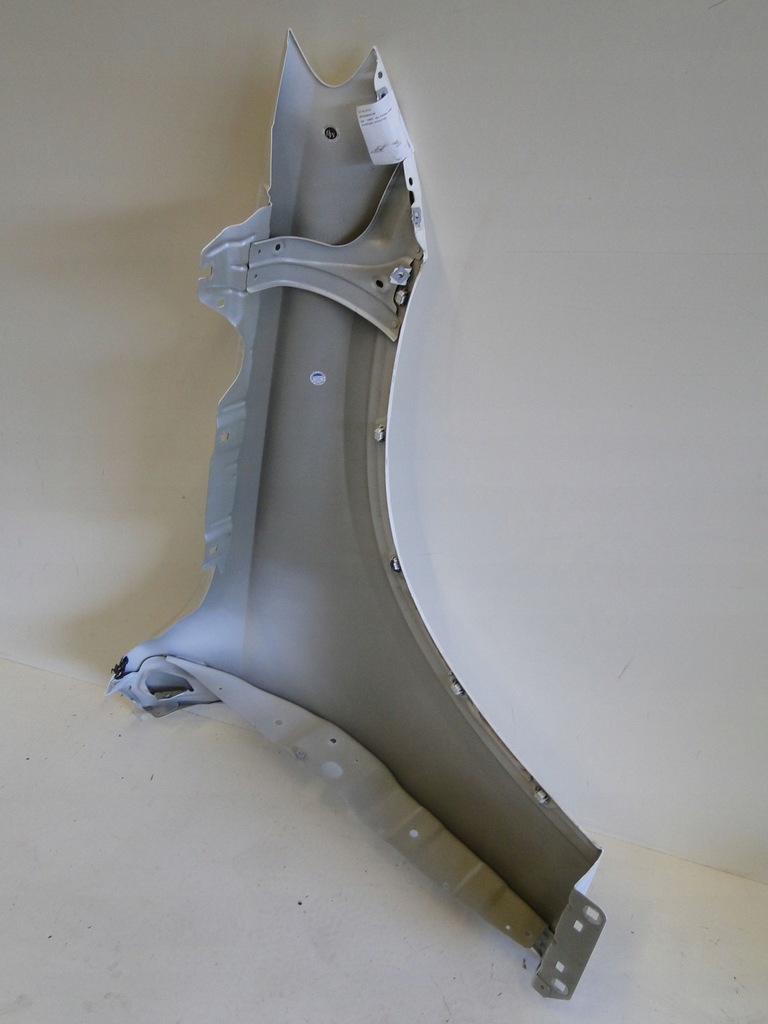 фото №11, Mercedes крыло передний левый белый 149 glc 254 x254 suv c254 coupe