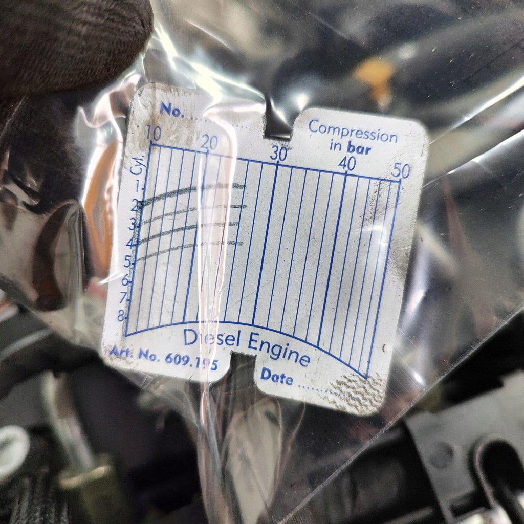 фото №11, Volkswagen sharan 2012 двигун