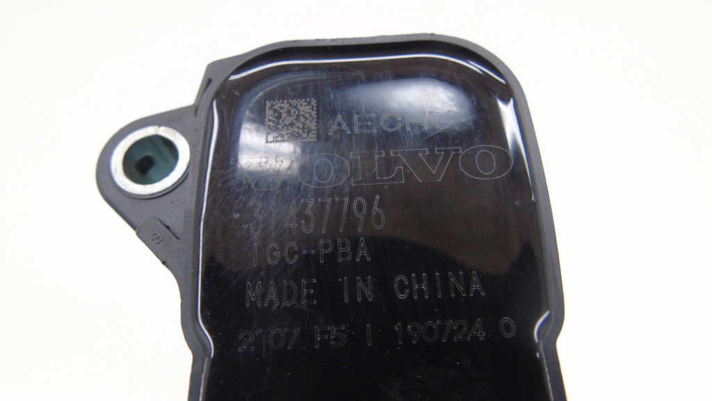фото №3, Котушка запалювання volvo xc40 1.5 t3 31437796