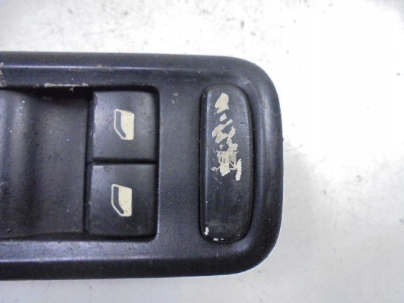 Citroen c8 вимикач вікон перед лівий 14996390xt Київ