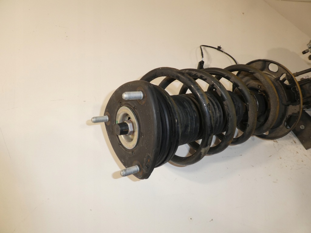 фото №5, Mazda cx5 ii поворотный кулак амортизационная стойка перед kb8m34700